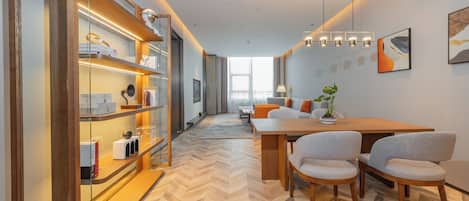 Studio Suite, 1 King Bed