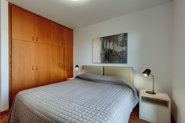 1 Schlafzimmer, Bügeleisen/Bügelbrett, kostenloses WLAN, Bettwäsche