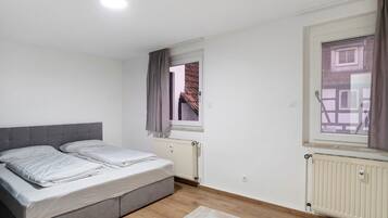 3 Schlafzimmer, WLAN, Bettwäsche