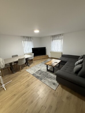 Fernseher