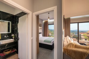 Deluxe Apartment, Balcony, Courtyard View | Free WiFi