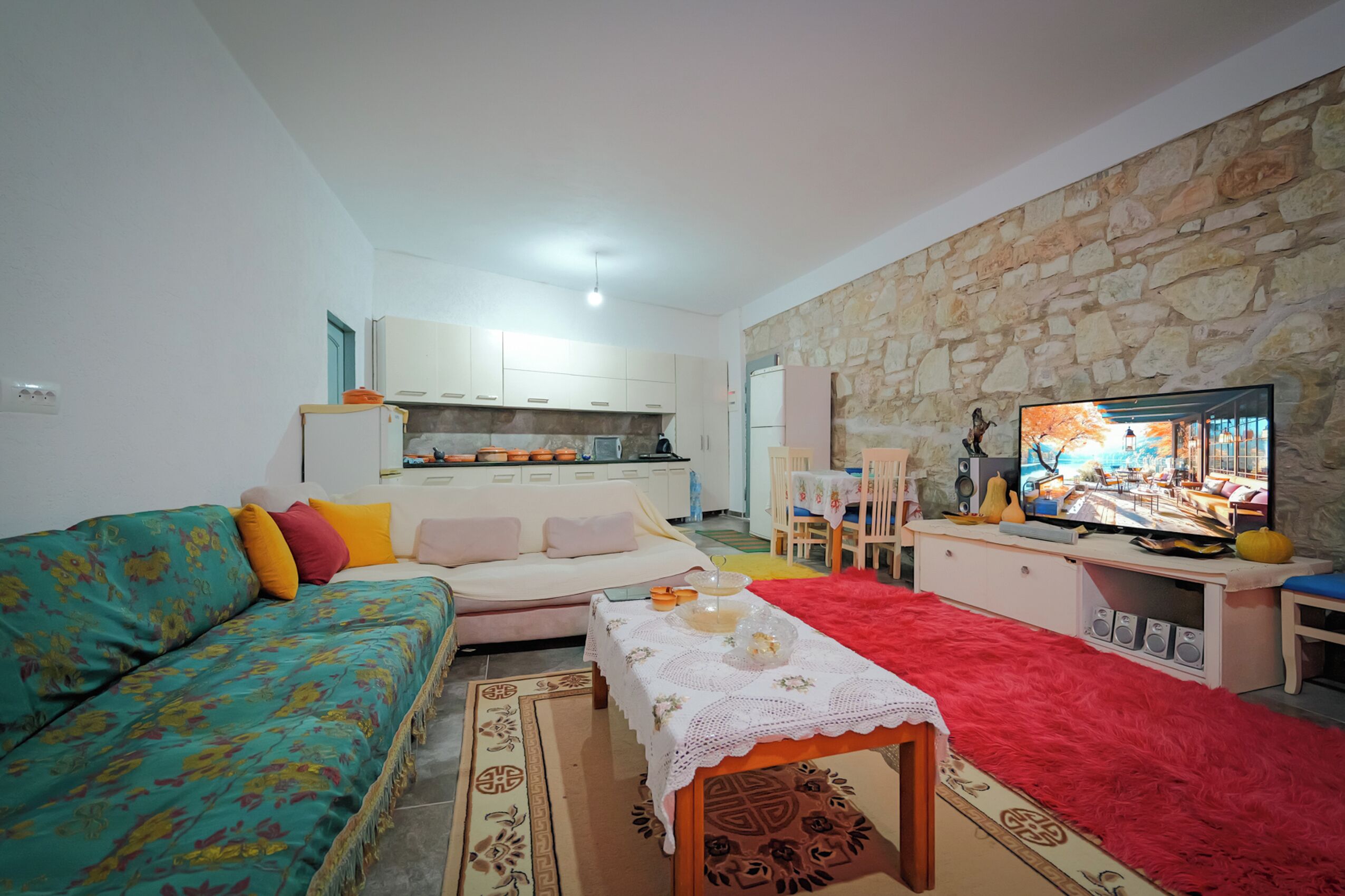 Apartment, Balcony, Courtyard View | Living area