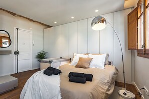 1 室のベッドルーム、WiFi、ベッドシーツ
