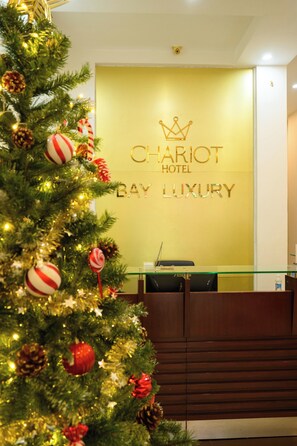 Living area - Bay Luxury Chariot Hotel (Hai Ba Trung)