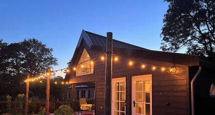 The Summer House in Bakkum - Enjoy the beautiful coast of North Holland.