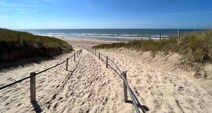 The Summer House in Bakkum - Enjoy the beautiful coast of North Holland.