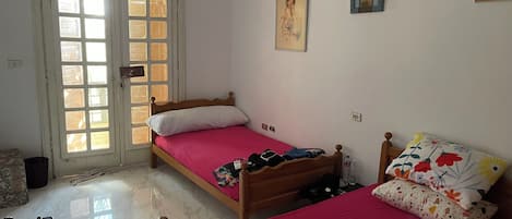 2 bedrooms, iron/ironing board