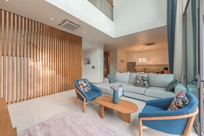 Living area - Pool Villa Near Beach Boat Avenue V219 (Choeng Thale)