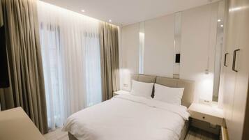 12 chambres, fer et planche à repasser, Wi-Fi