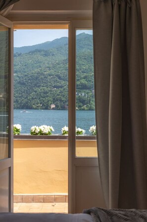 Interior - The Como Lakeview Townhouse (Carate Urio)