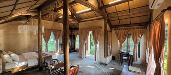 Happy House 1 - Private Bungalow with Pool & Garden View at HappyZen Farm