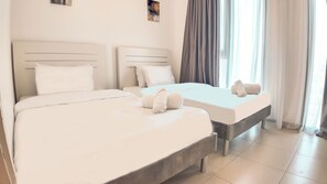 อพาร์ทเมนท์, วิวสระว่ายน้ำ | พื้นที่ทำงานแบบใช้แล็ปท็อป, เตารีด/โต๊ะรีดผ้า, Wi-Fi ฟรี