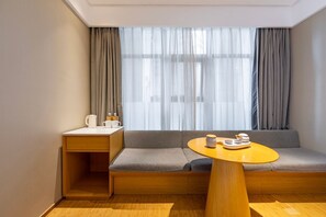 Rom – superior, 1 kingsize-seng | Strykejern/-brett, wi-fi (inkludert), sengetøy og rullestolvennlig