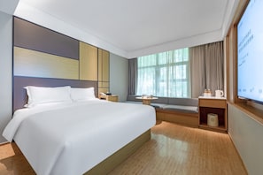 Business Room | Iron/ironing board, free WiFi, bed sheets