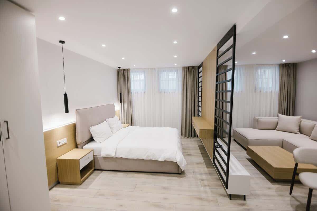 10 chambres, fer et planche à repasser, Wi-Fi