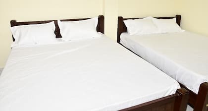 SRI NAVANEETHA KRISHNA MAHAL & RESIDENCY