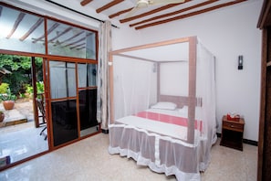 Standard Double Room, Balcony, Garden View