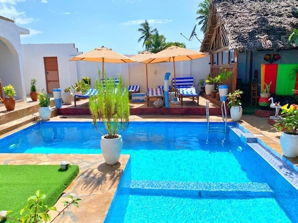 Outdoor pool