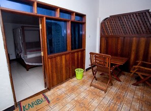 In-room safe, desk, laptop workspace, blackout curtains
