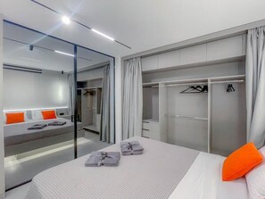 1 chambre, fer et planche à repasser, Wi-Fi, literie fournie