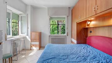 2 sovrum, strykjärn/strykbräda, wi-fi och sängkläder