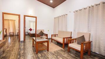 Elite Villa | Desk, iron/ironing board, bed sheets