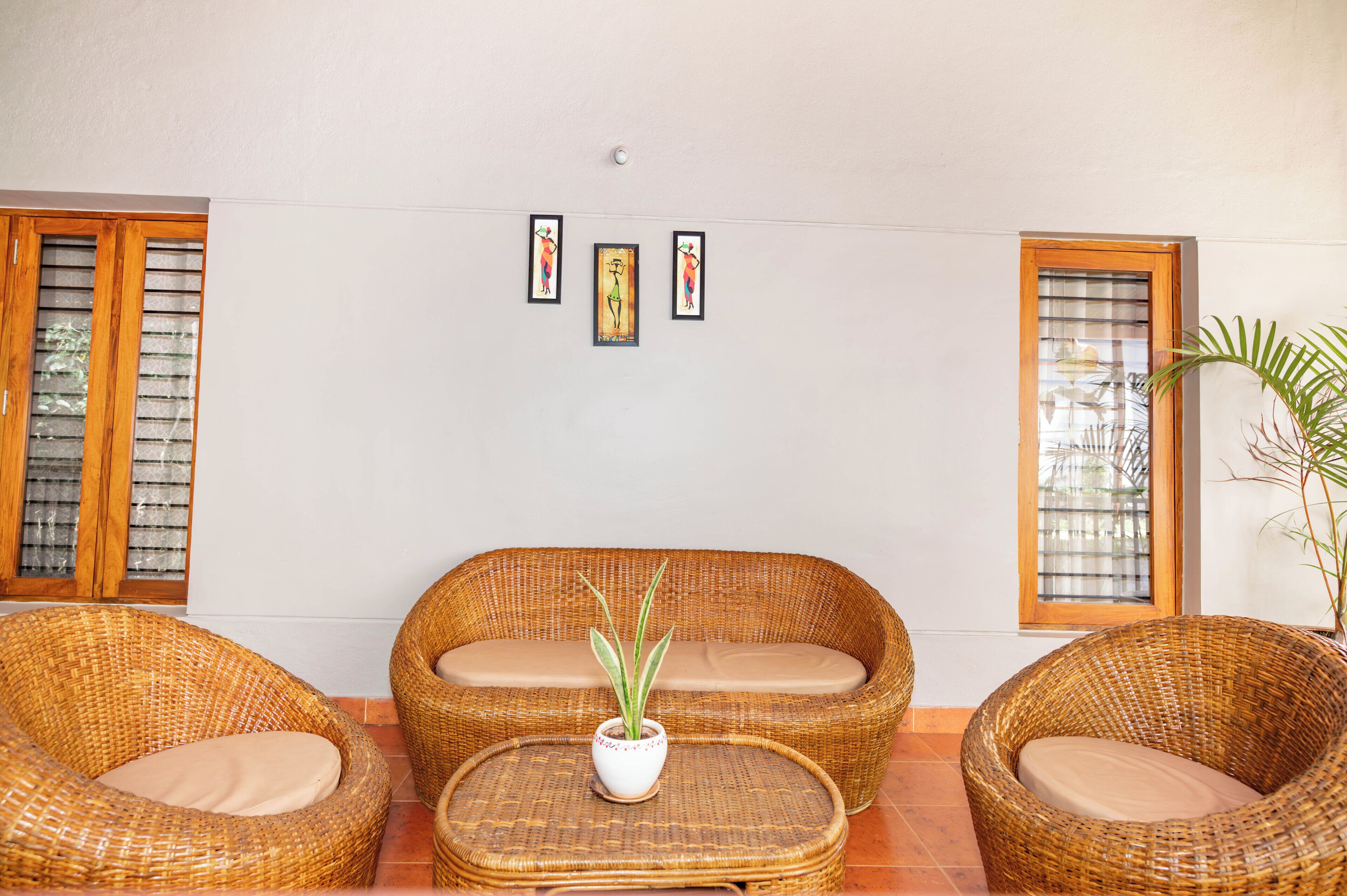 Biệt thự Elite | Bàn, bàn ủi/dụng cụ ủi quần áo, bộ trải giường 