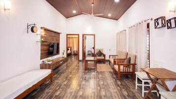 Elite Villa | Desk, iron/ironing board, bed sheets