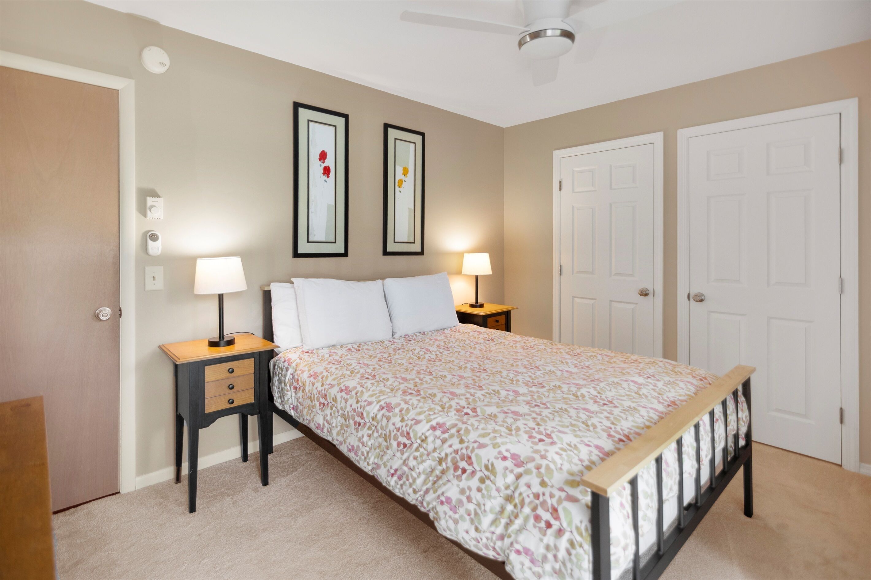 Desk, iron/ironing board, free WiFi, bed sheets