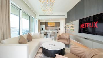 Căn hộ Deluxe, ban công, quang cảnh biển | Bộ đồ giường cao cấp, chăn bông, nệm cao su hoạt tính (memory foam)