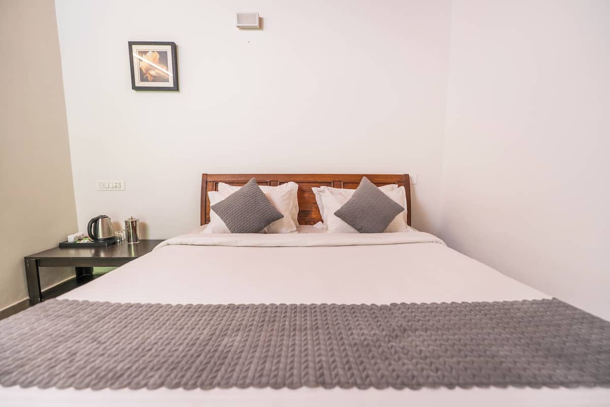 Classic Room, Garden View