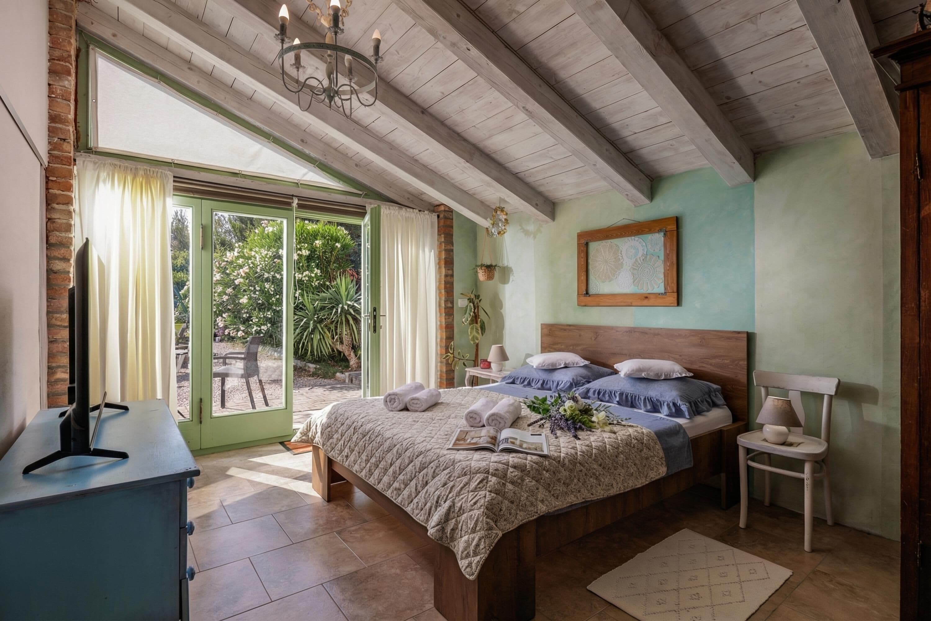 Family Studio, Mountain View, Mountainside (Tiny House With Private Pool Kostrena) | Free WiFi, bed sheets