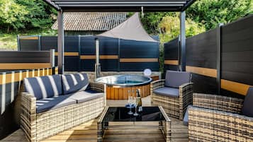 室外 SPA 浴缸