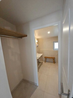 Casa Deluxe, 2 habitaciones, vista al jardín | Baño | Toallas y jabón