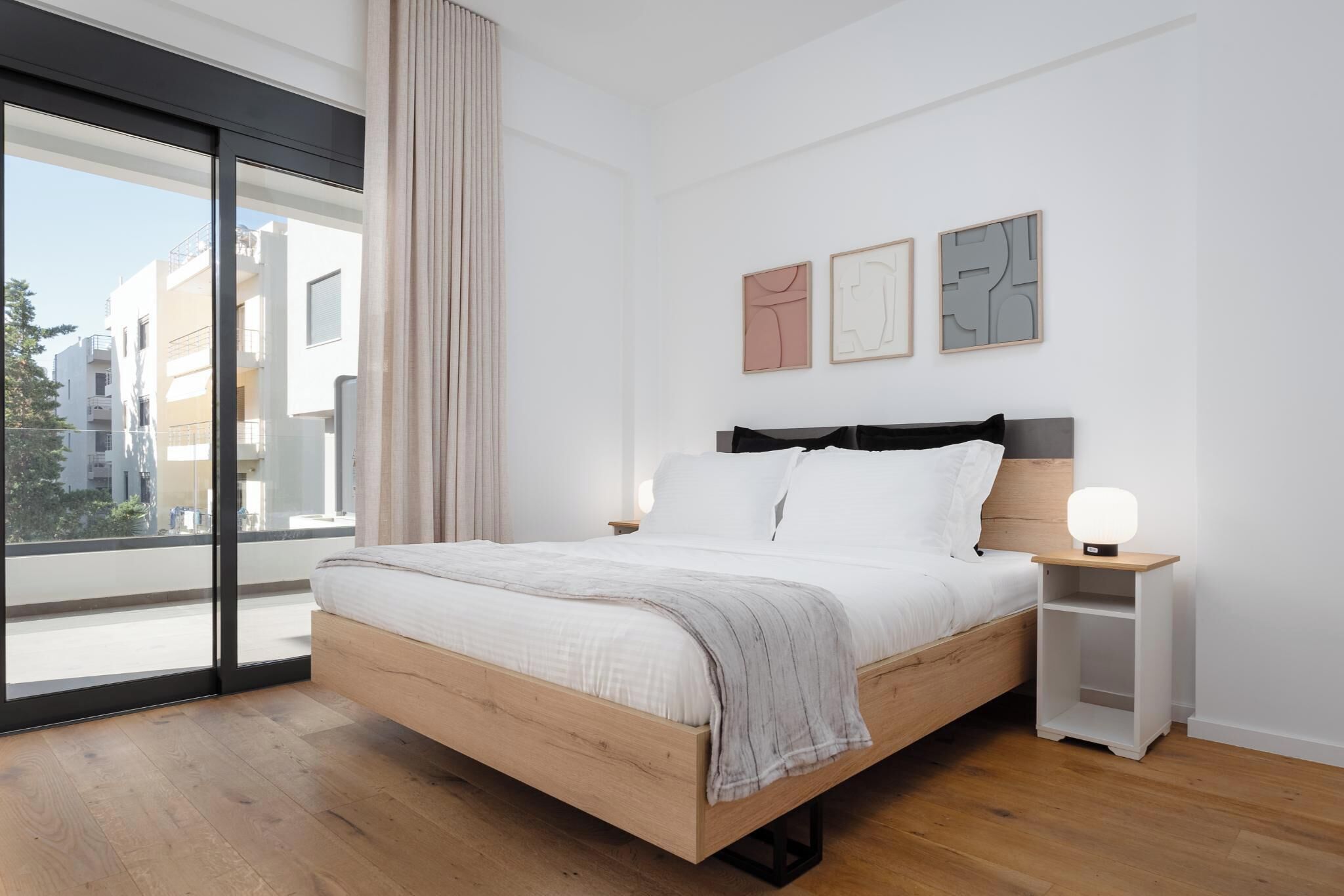 2 bedrooms, desk, iron/ironing board, travel cot