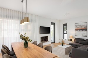 Interior - Glyfada Experience Residence (Glyfada)