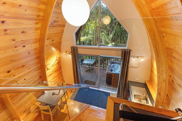 Luxury Chalet, 1 Bedroom | Iron/ironing board, free WiFi, bed sheets - Onetangi Forrest Chalet (Waiheke Island)