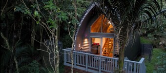 Onetangi Forrest Chalet