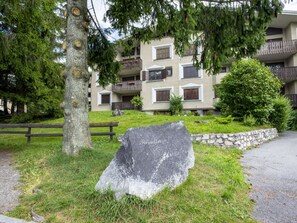 Esterni