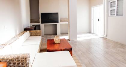 Spacious Comfort in Kleine Kuppe, Windhoek