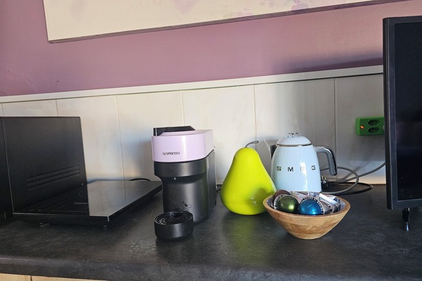 Kaffee und/oder Kaffeemaschine