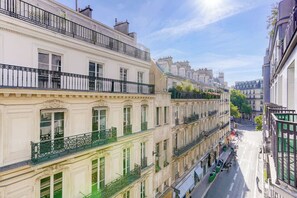 Exterior - Renaissance Madeleine | Elegant home in Madeleine (Paris)