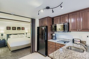 1 makuuhuone, silitysrauta/-lauta, vauvan matkasänky, ilmainen Wi-Fi