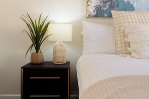 2 bedrooms