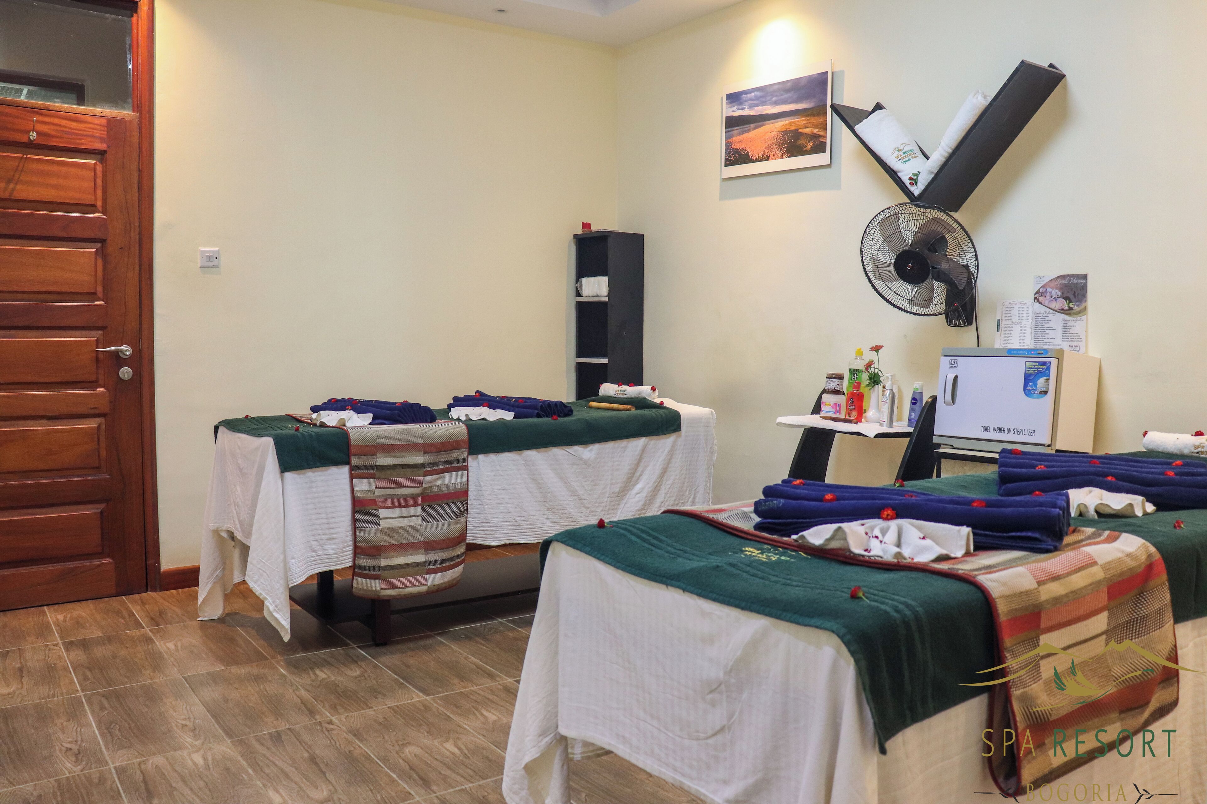 Couples treatment room(s), body treatments, aromatherapy, body wraps