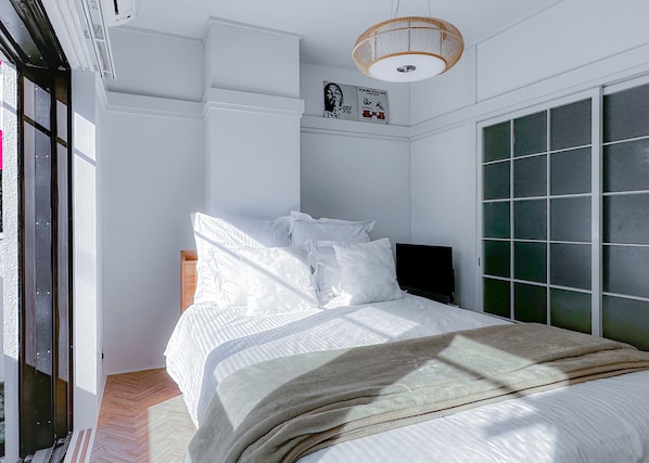 1 bedroom, iron/ironing board, WiFi, bed sheets