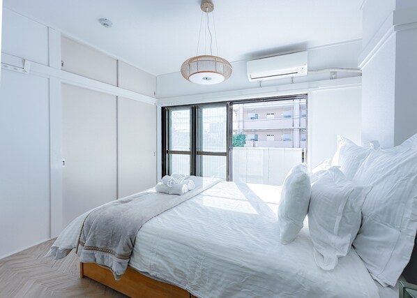 1 bedroom, iron/ironing board, WiFi, bed sheets