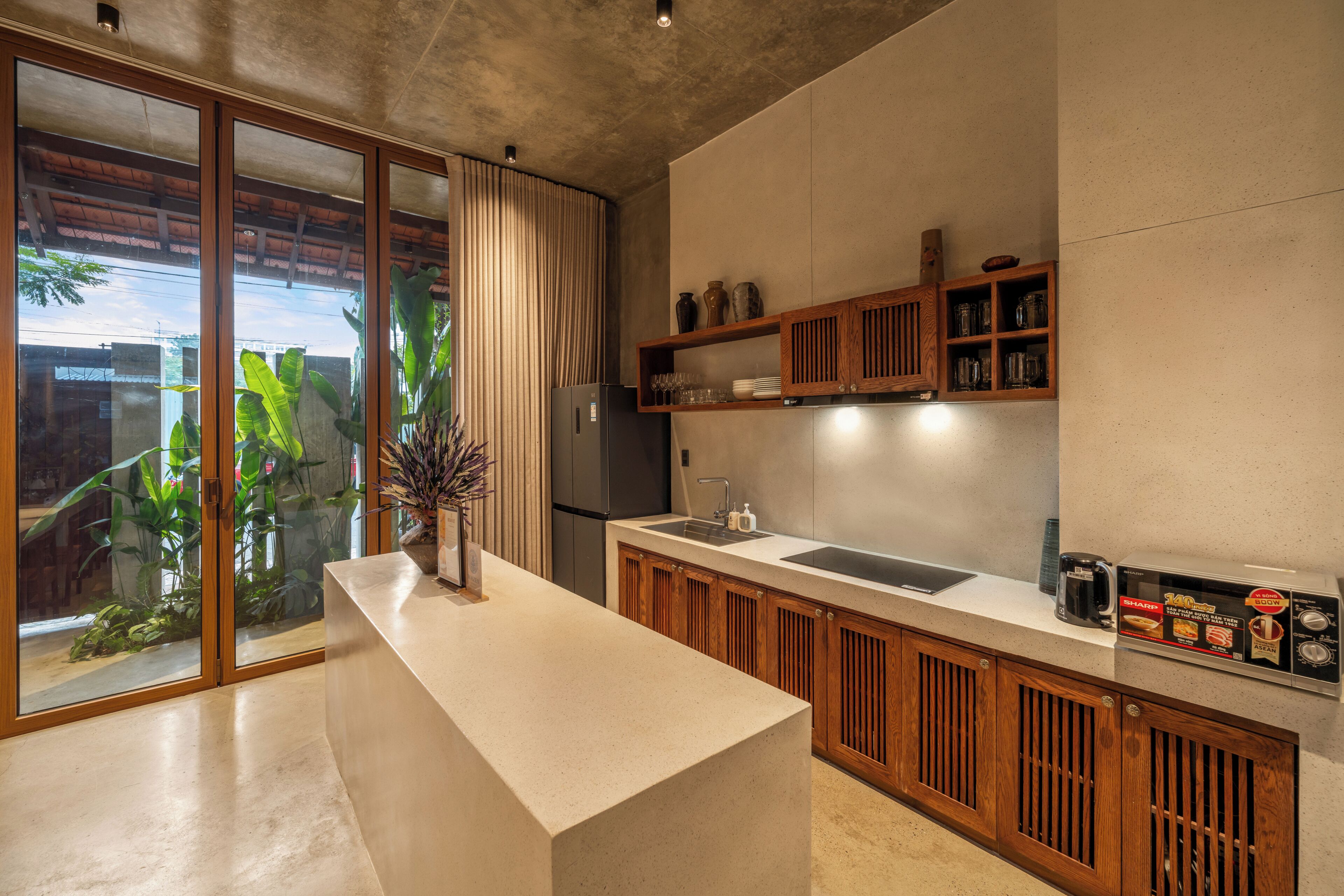 Wazen Retreat Villa 5 Bedrooms | Memory foam beds, minibar, in-room safe, individually decorated