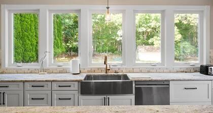 New Build, Private Beach, Central Air, Big Yard, Firepit, Wine Bar