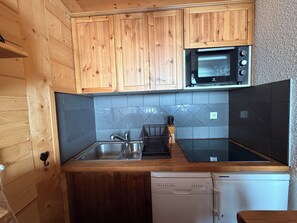Private kitchen - Cosy apartment front slopes (Val-Thorens)